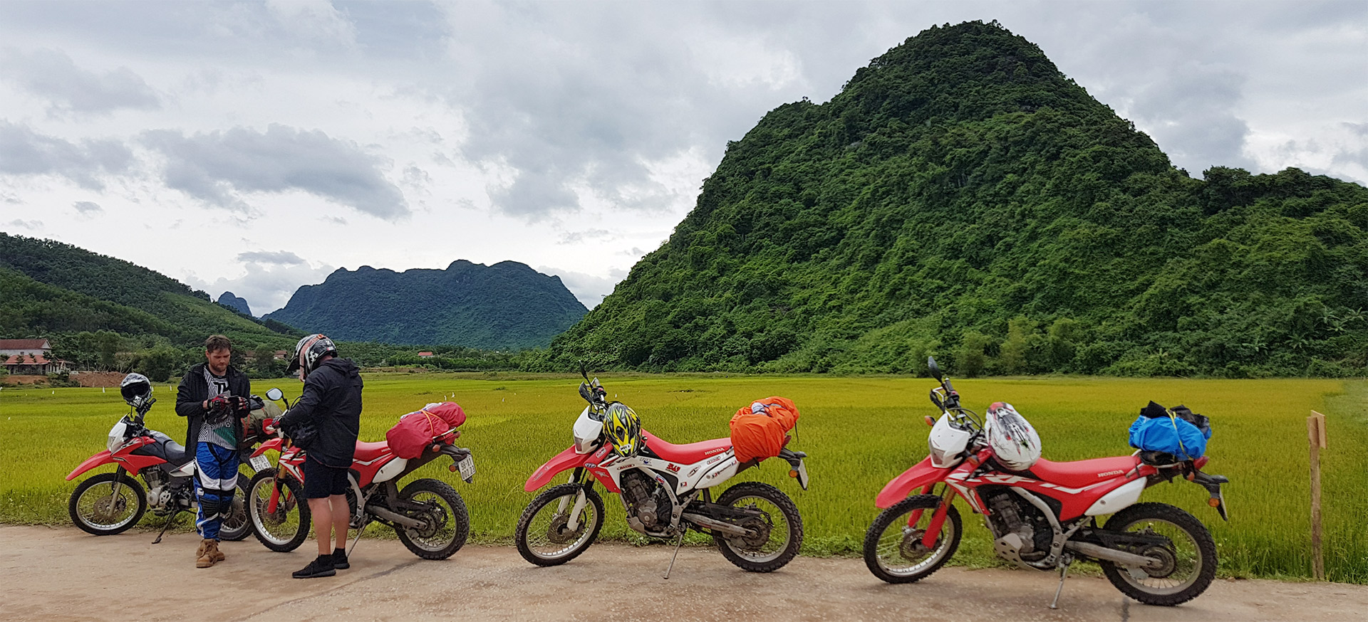 8 Days Hanoi to Hoian Via Ho Chi Minh Trails