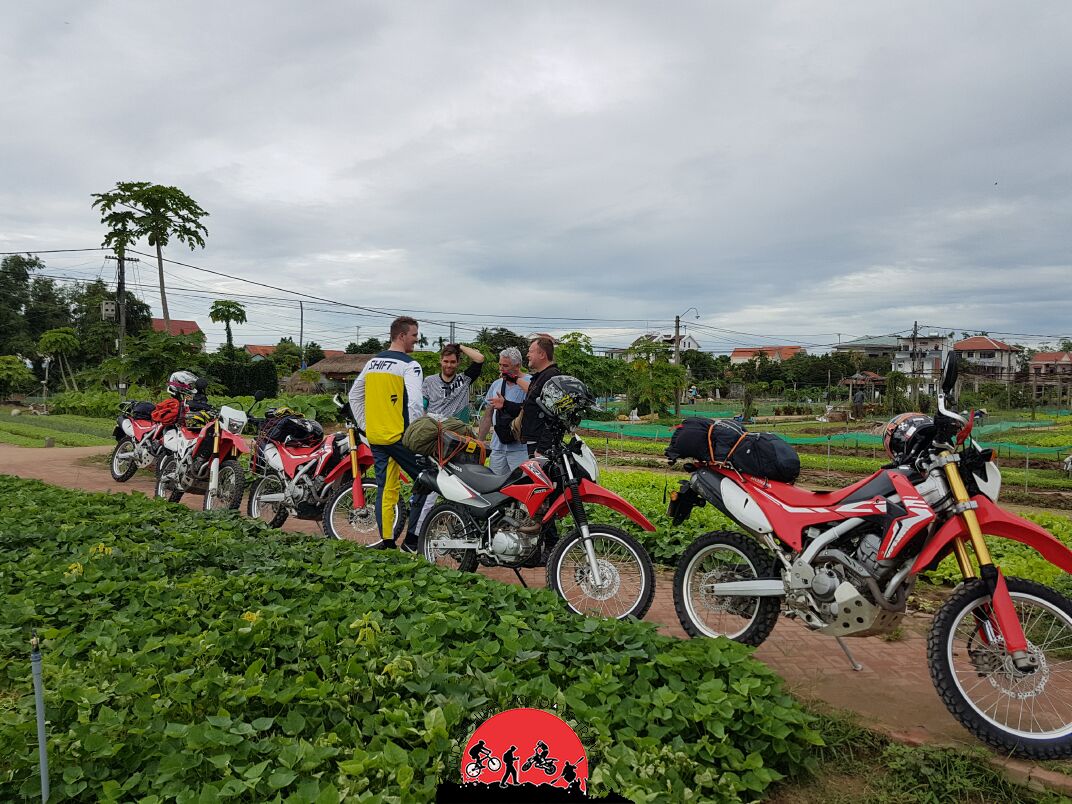 Saigon Motorbike Tour To Hanoi – 14 Days