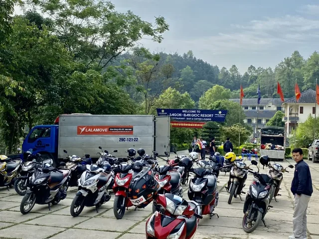 6 Days Ha Giang Riding To Cao Bang - Ban Gioc - Babe Lake - Hanoi